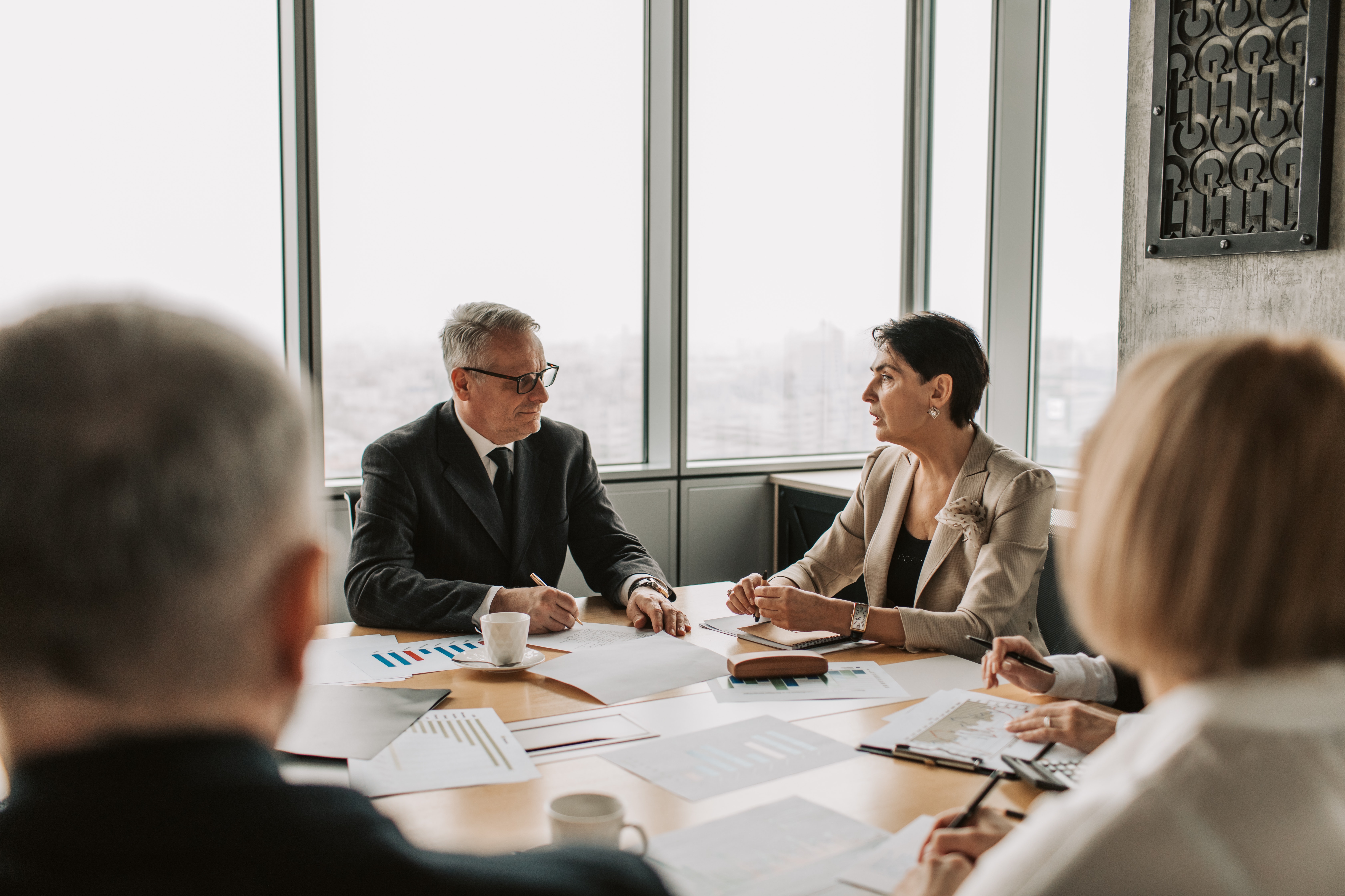Questione di genere nel mondo del lavoro:  azienda e libere professioni