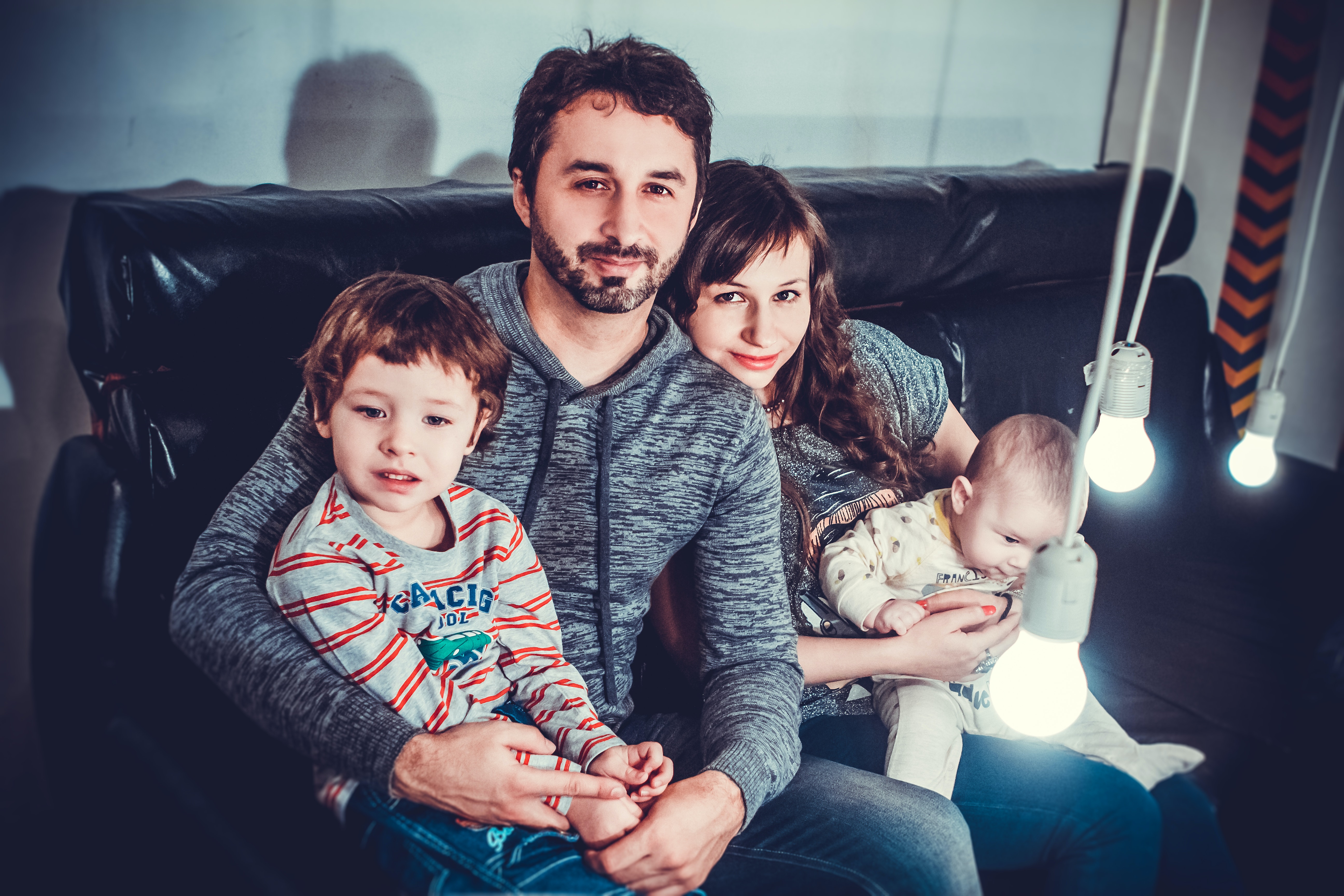 Siamo ancora di fronte a un aut-aut tra professione e figli?